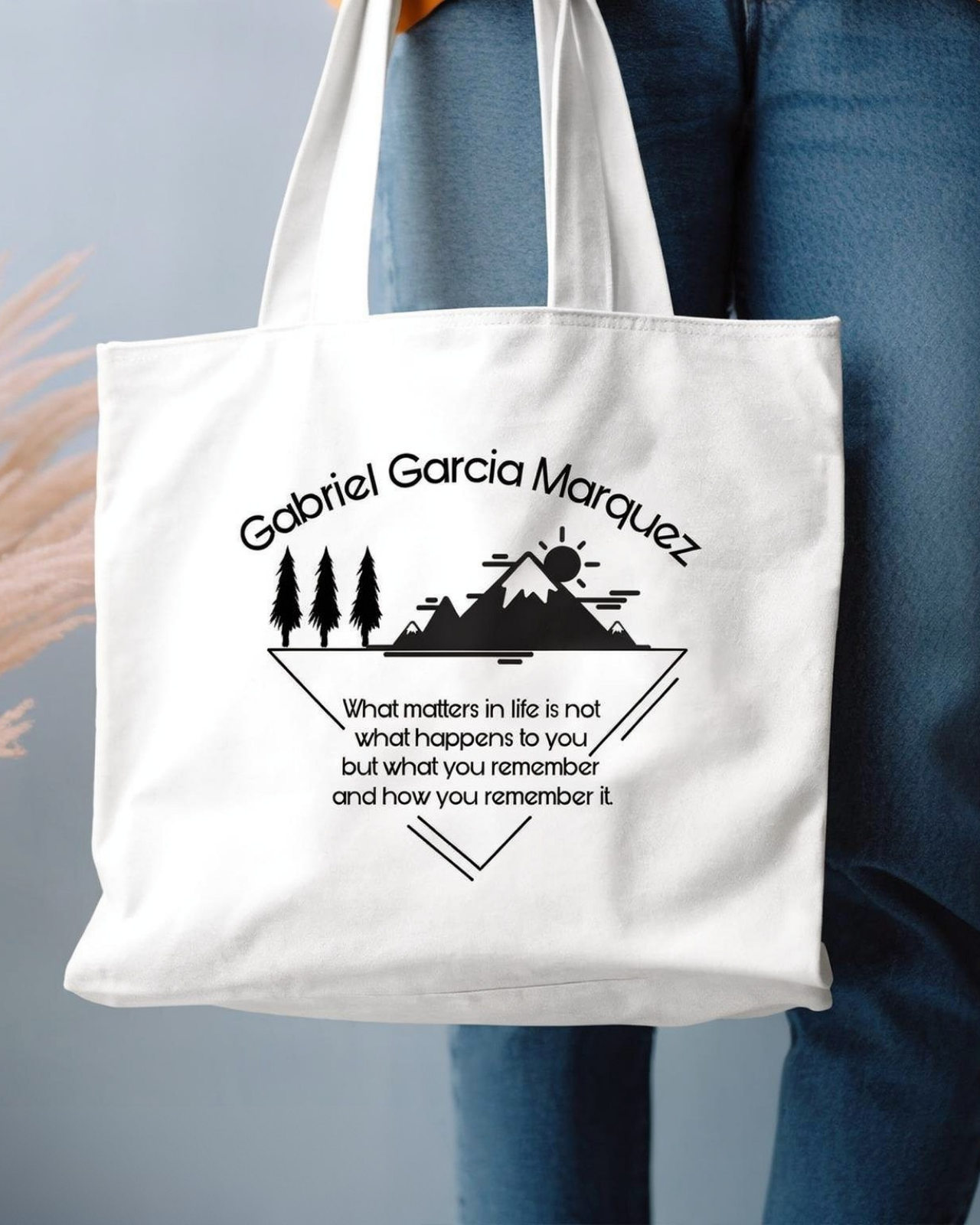 What-matters-in-life-is-not-what-happens-to-you-but-what-you-remember-and-how-you-remember-it-aesthetic-tote-bag-musings-of-a-reader